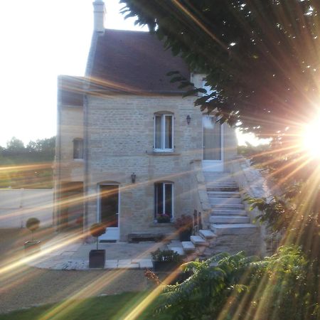 Bed and Breakfast Clos De La Valette Fontaine-Henry Exterior foto