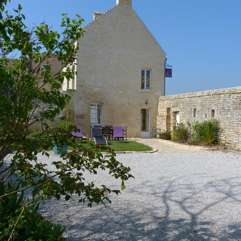 Bed and Breakfast Clos De La Valette Fontaine-Henry Exterior foto