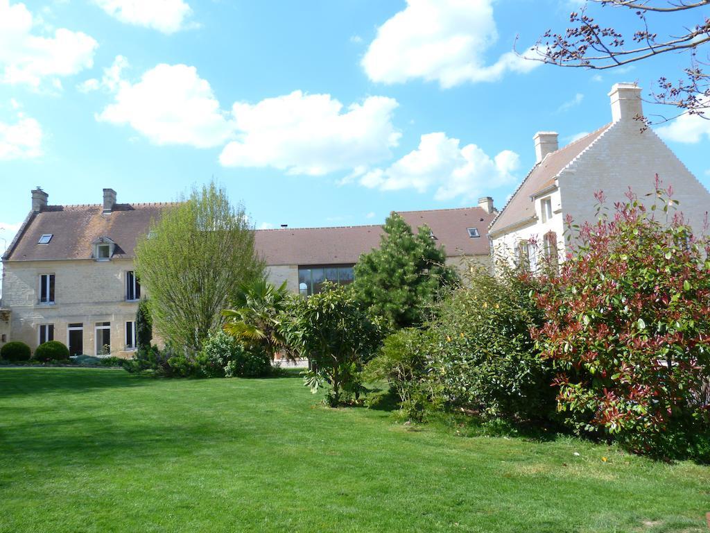 Bed and Breakfast Clos De La Valette Fontaine-Henry Exterior foto